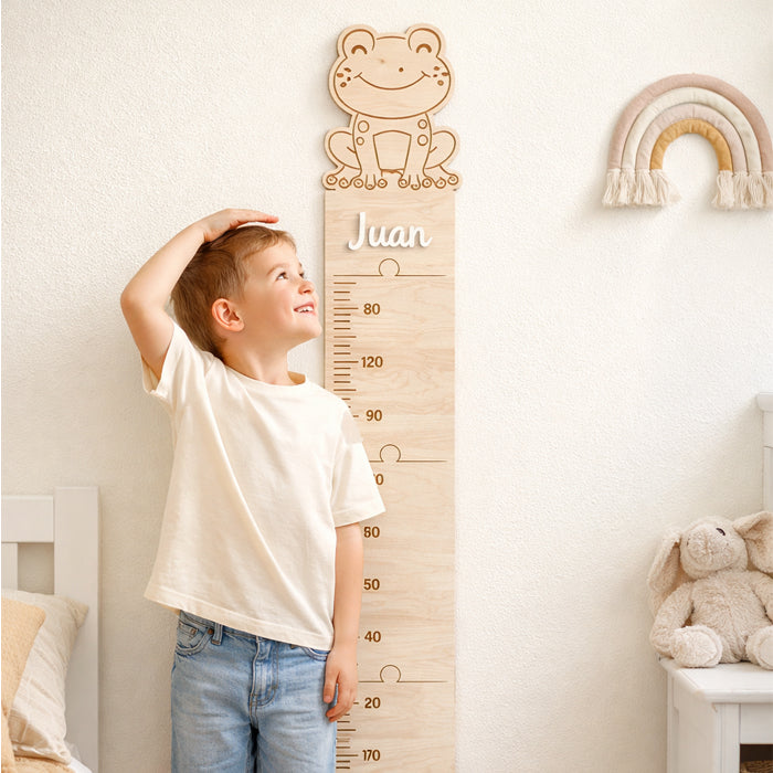 Medidor infantil de madera personalizado