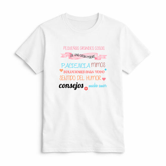 Camiseta Pequeños Grandes Cosas de una Gran Madre