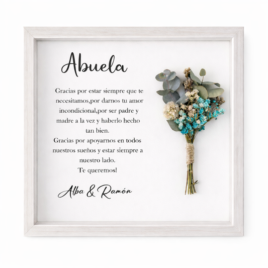 Cuadro personalizado para abuela con ramo de flores conservadas
